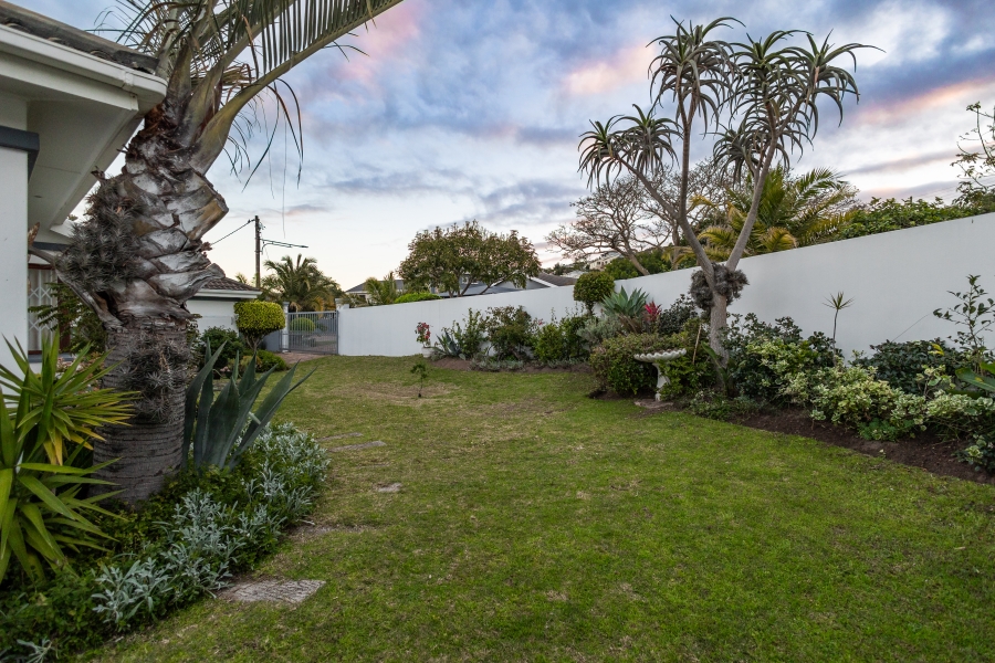 4 Bedroom Property for Sale in Lower Robberg Western Cape